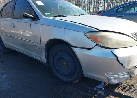 2002 Toyota Camry Le from USA, damaged, VIN 4T1BE32K32U043068